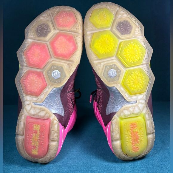 Size 12 - Men’s Nike LeBron XII Double Helix Merlot Volt Pink - Picture 7 of 8